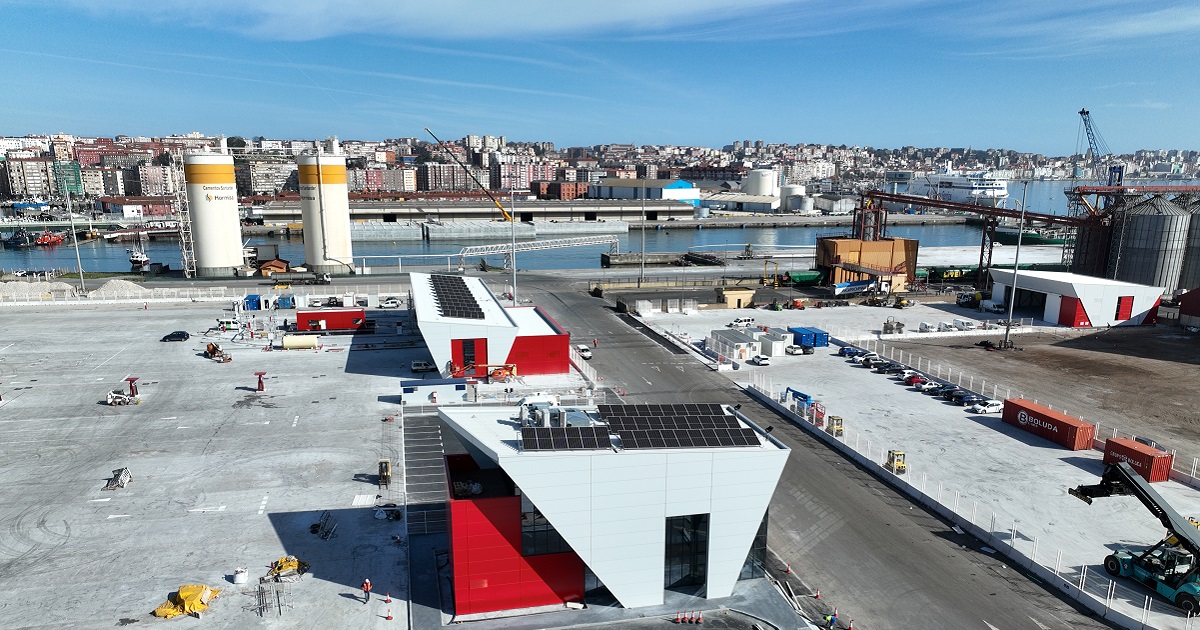 Enjoy a fascinating bird's eye view of the architectural and elegant ...